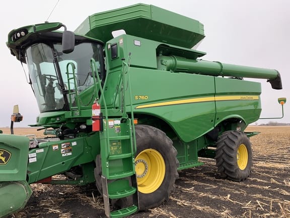 Main image John Deere S760