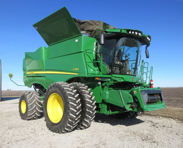Image of John Deere S760 equipment image 2