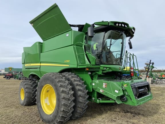Main image John Deere S760