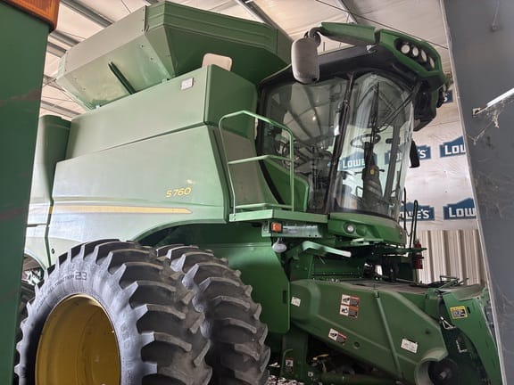 2021 John Deere S760 Equipment Image0