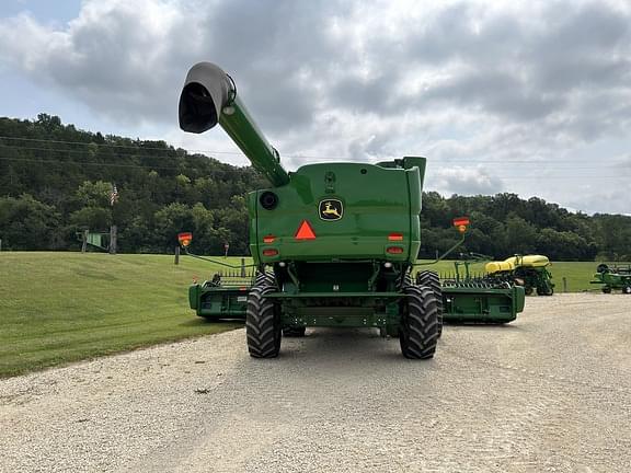 Image of John Deere S760 equipment image 2