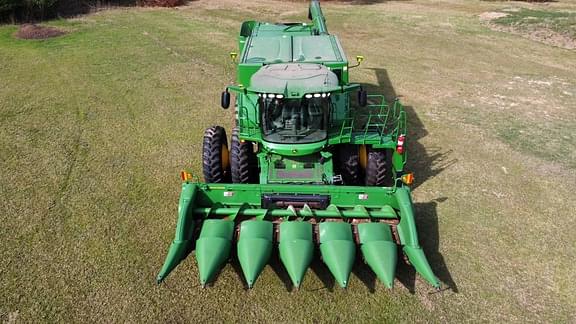 Image of John Deere S760 equipment image 1