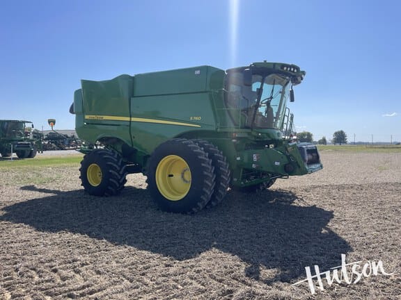 Main image John Deere S760