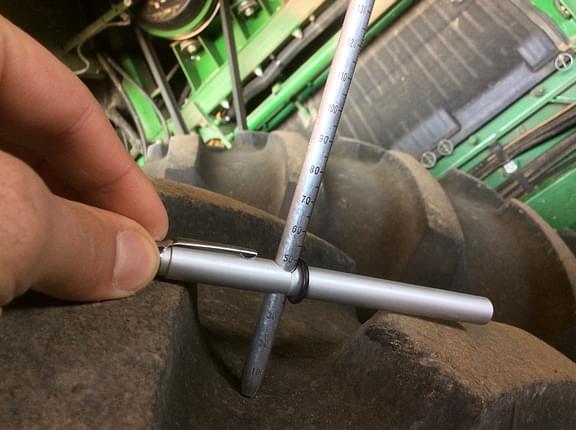 Main image John Deere S760 32