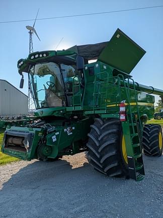 Image of John Deere S760 equipment image 1