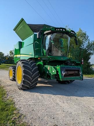 Image of John Deere S760 Primary image