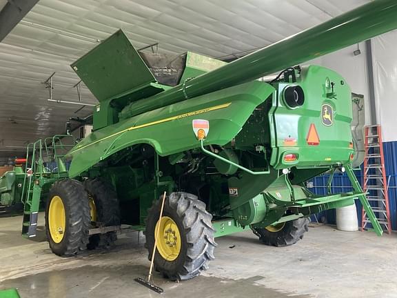 Main image John Deere S760 0