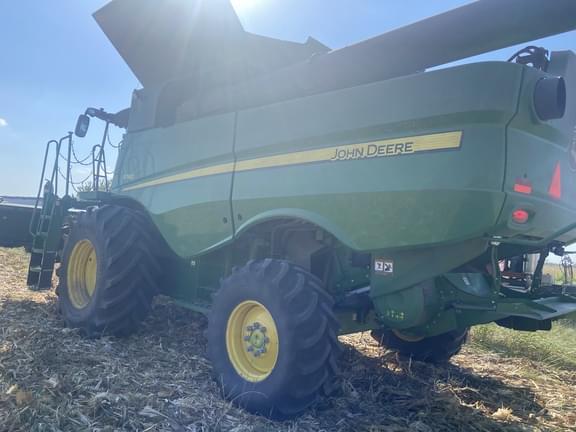 Image of John Deere S760 equipment image 3