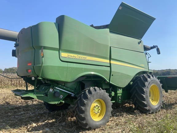 2021 John Deere S760 Equipment Image0
