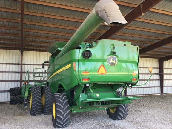 Image of John Deere S760 equipment image 2