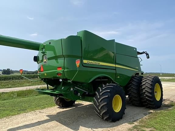 Image of John Deere S760 equipment image 4