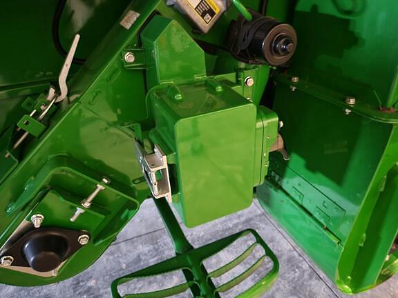 Image of John Deere S760 equipment image 3