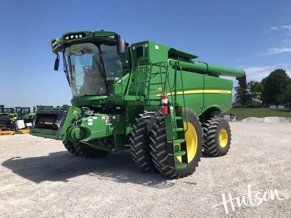 Main image John Deere S760