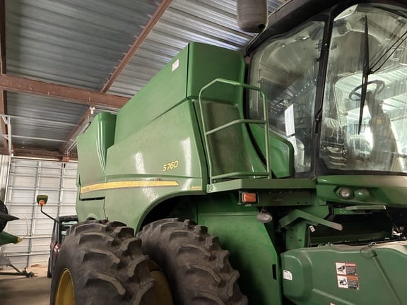 2021 John Deere S760 Equipment Image0