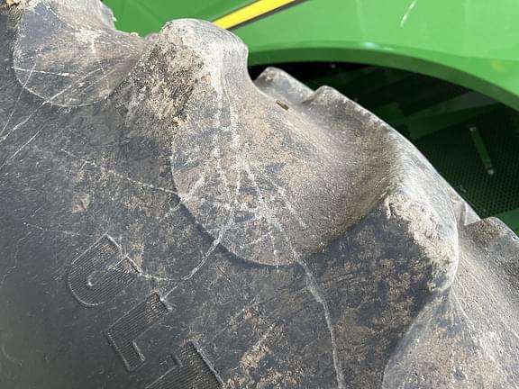Image of John Deere S760 equipment image 4