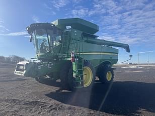 Main image John Deere S760 3