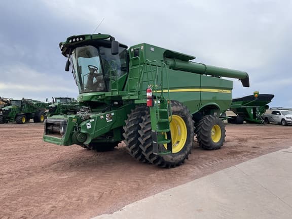 Image of John Deere S760 equipment image 3