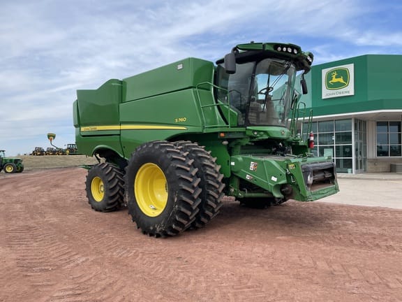 2021 John Deere S760 Equipment Image0