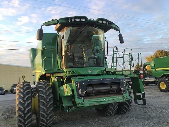 Image of John Deere S760 Primary image