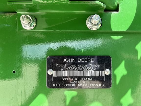 Image of John Deere S760 equipment image 2