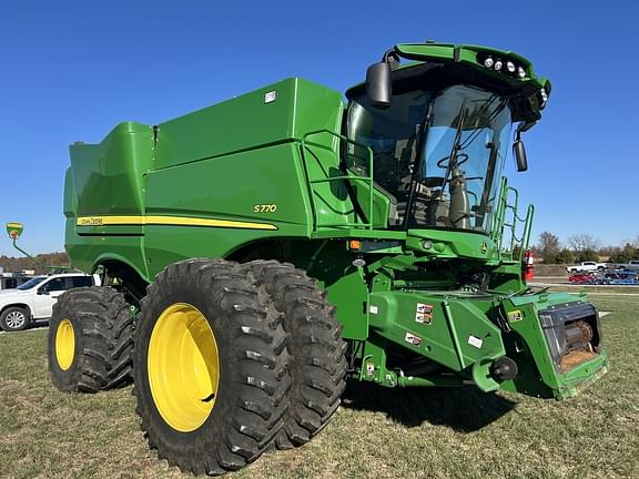 Image of John Deere S770 equipment image 3