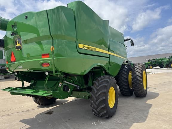 Image of John Deere S770 equipment image 3
