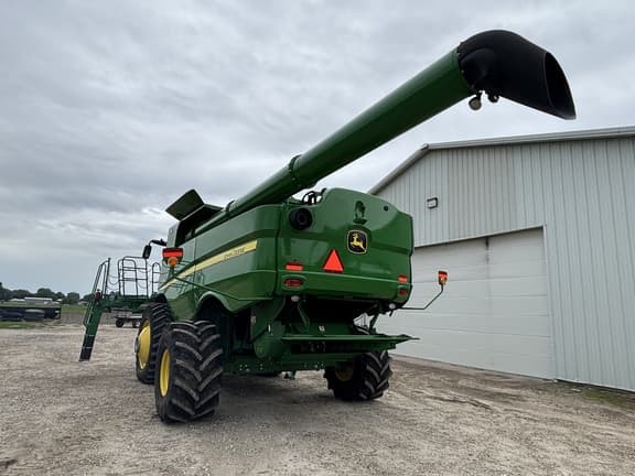 Image of John Deere S770 equipment image 3