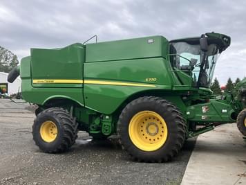 Main image John Deere S770