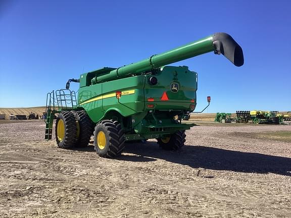 Image of John Deere S770 equipment image 3