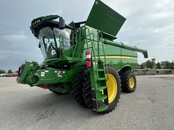 2021 John Deere S770 Equipment Image0