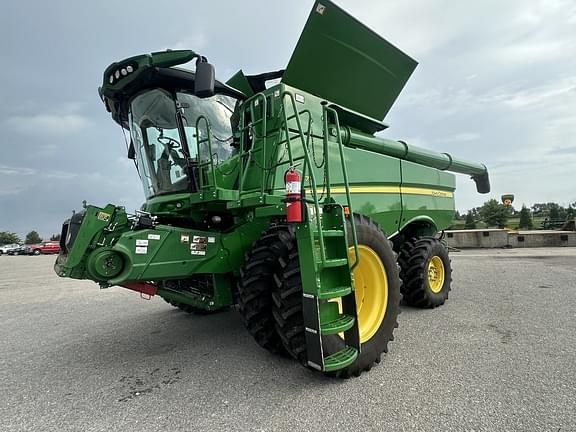 Image of John Deere S770 Primary image