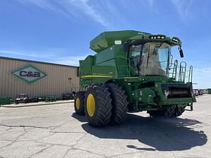 Main image John Deere S770 3