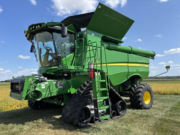 Image of John Deere S770 Primary image
