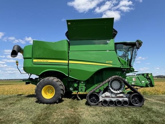 Image of John Deere S770 equipment image 4