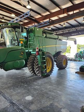 Image of John Deere S770 equipment image 1