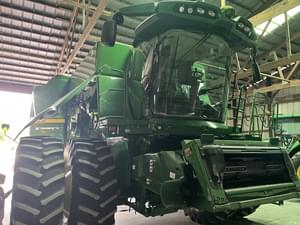 2021 John Deere S770 Image