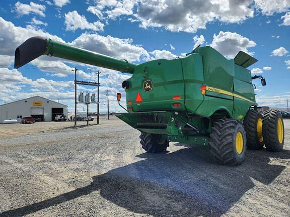 Image of John Deere S770 equipment image 4