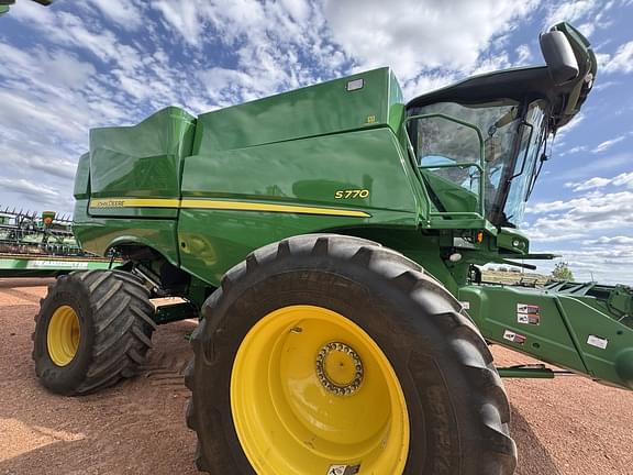 Image of John Deere S770 Primary image