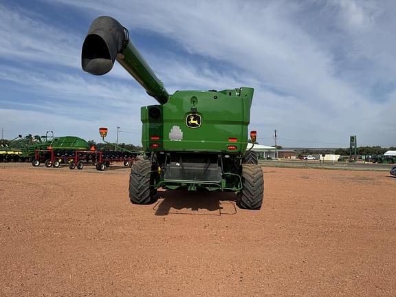 Image of John Deere S770 equipment image 1
