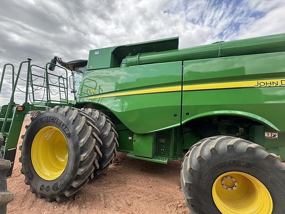 Image of John Deere S770 equipment image 3