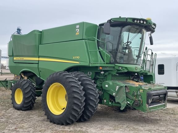 Main image John Deere S770
