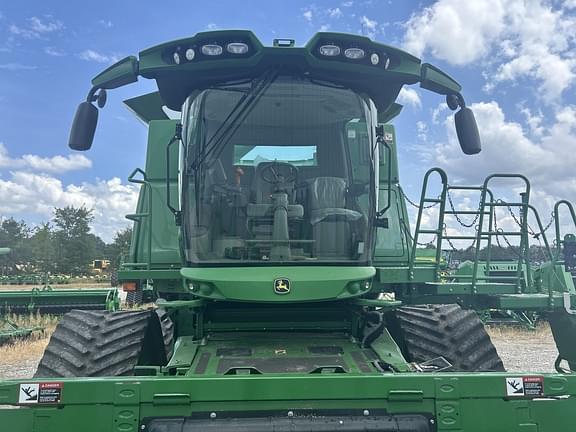 Image of John Deere S770 equipment image 2