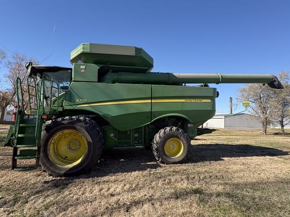 2021 John Deere S770 Equipment Image0