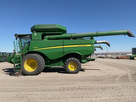 Image of John Deere S770 equipment image 3