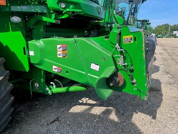 Image of John Deere S770 equipment image 4