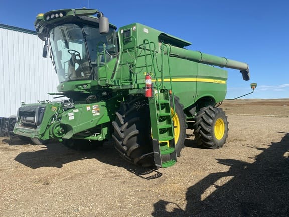 2021 John Deere S770 Equipment Image0