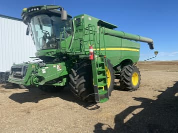 Main image John Deere S770