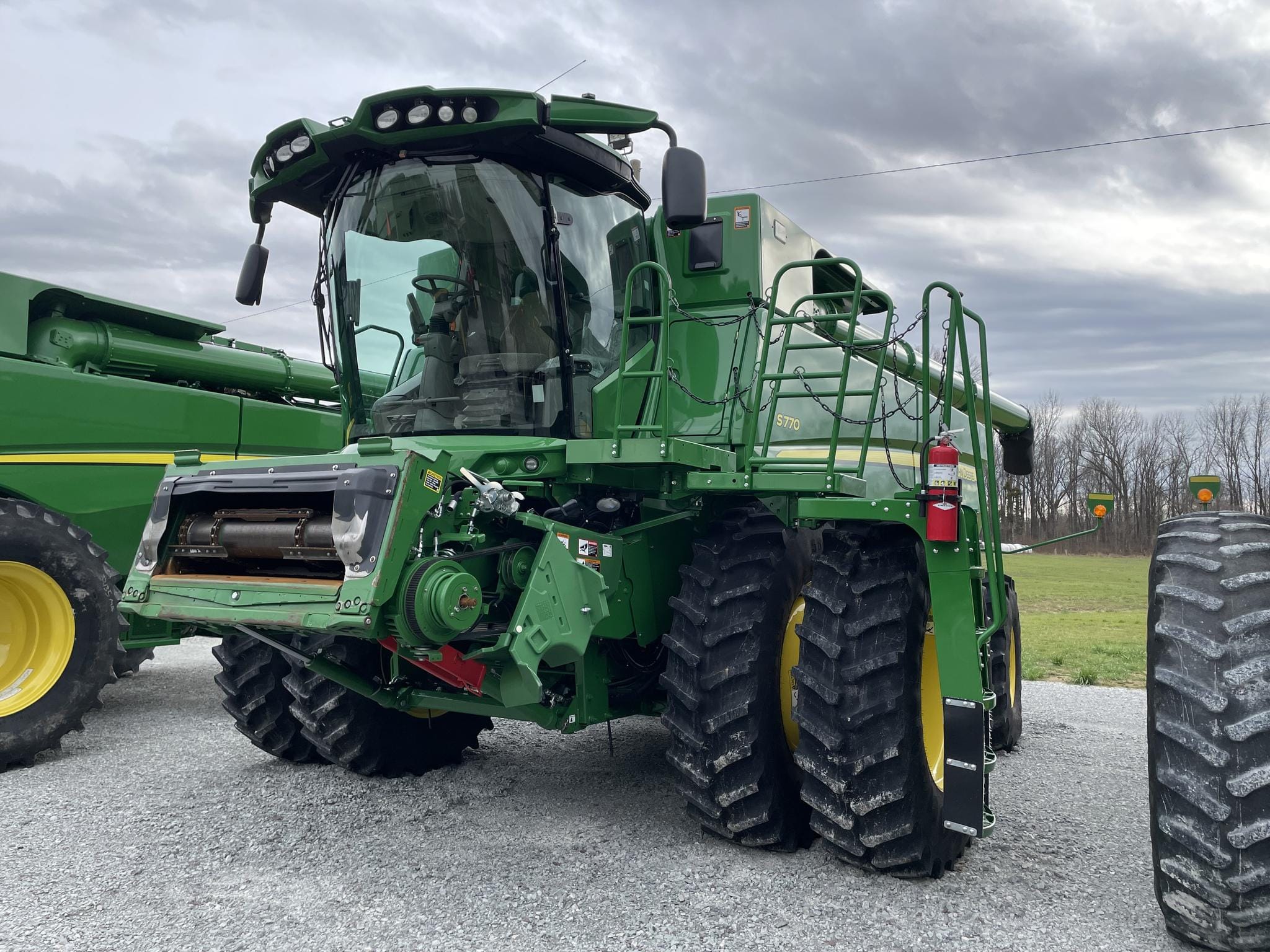 Main image John Deere S770
