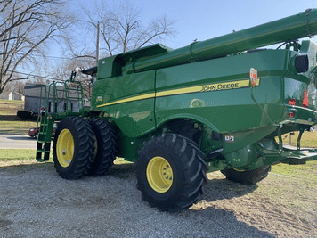 Main image John Deere S770