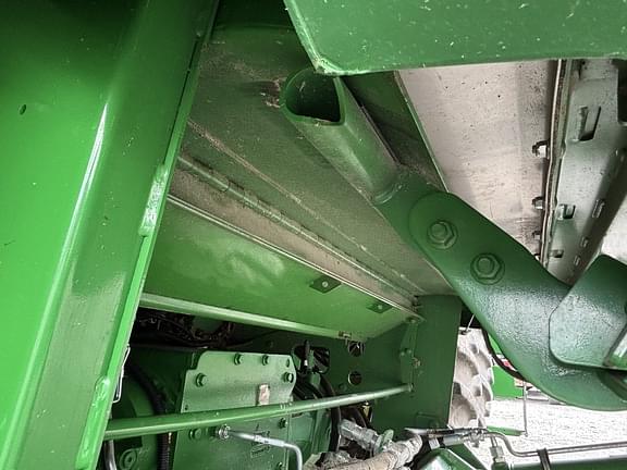 Image of John Deere S770 equipment image 3